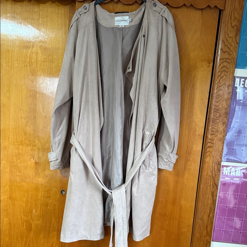 Evan Picone Light Taupe Belted Trench Coat